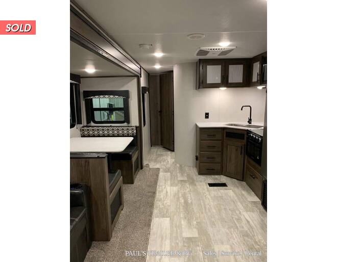2021 Prime Time Avenger 29RSL Travel Trailer at Pauls Trailer and RV Center STOCK# 21A9604 Photo 20