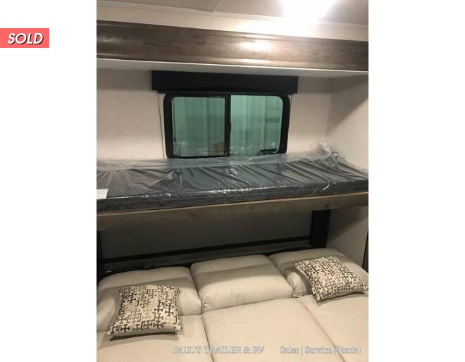 2021 Coachmen Clipper 21RBSS Travel Trailer at Pauls Trailer and RV Center STOCK# 21CL7805 Exterior Photo