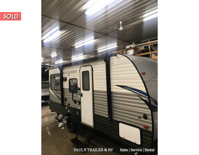 2021 Prime Time Avenger LT 16RD Travel Trailer at Pauls Trailer and RV Center STOCK# 21A1908 Photo 11