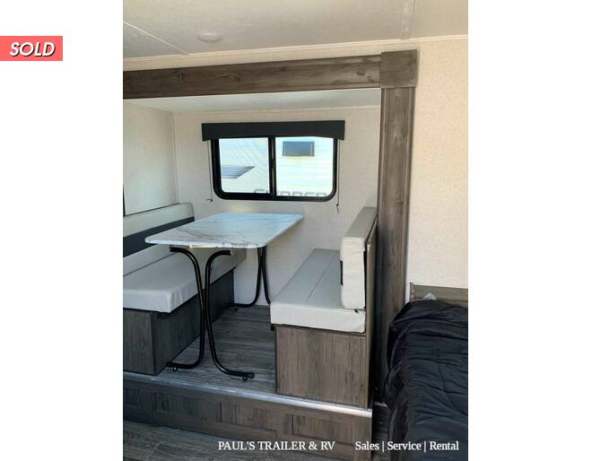 2021 Coachmen Clipper 17BHS Travel Trailer at Pauls Trailer and RV Center STOCK# 21CL8468 Photo 16