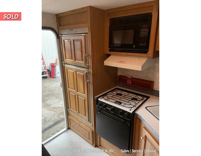 1998 Fleetwood Terry 245P Fifth Wheel at Pauls Trailer and RV Center STOCK# U98T8739 Photo 8