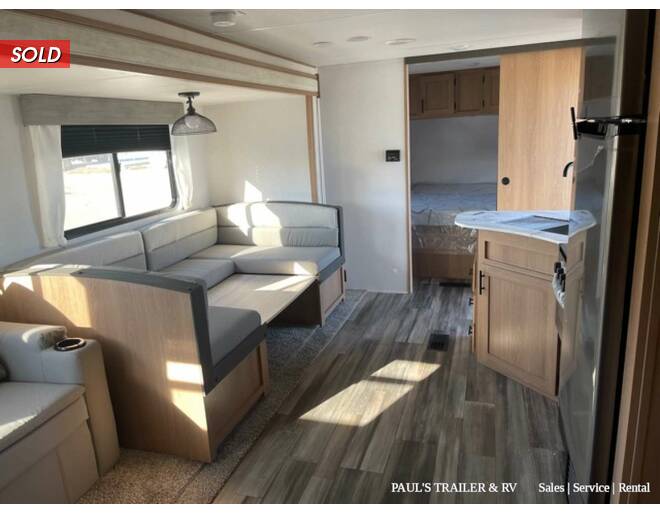 2022 Prime Time Avenger 27RBS Travel Trailer at Pauls Trailer and RV Center STOCK# 22A2647 Photo 10