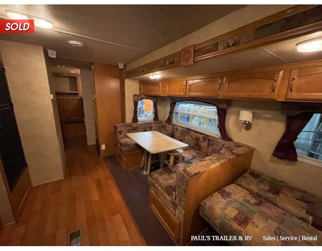 2009 Wildwood LE 29QBSS Travel Trailer at Pauls Trailer and RV Center STOCK# U09W3694 Photo 17