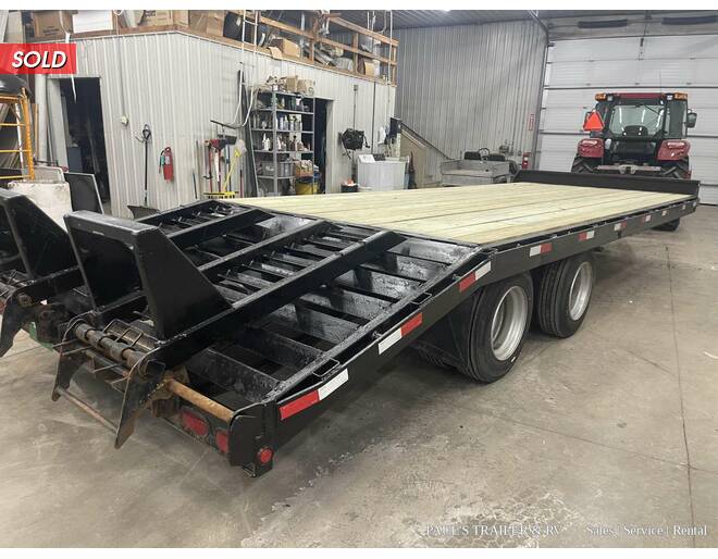 2003 Miscellaneous B AND B FLATBED Equipment BP at Pauls Trailer and RV Center STOCK# U03BB5118 Photo 6