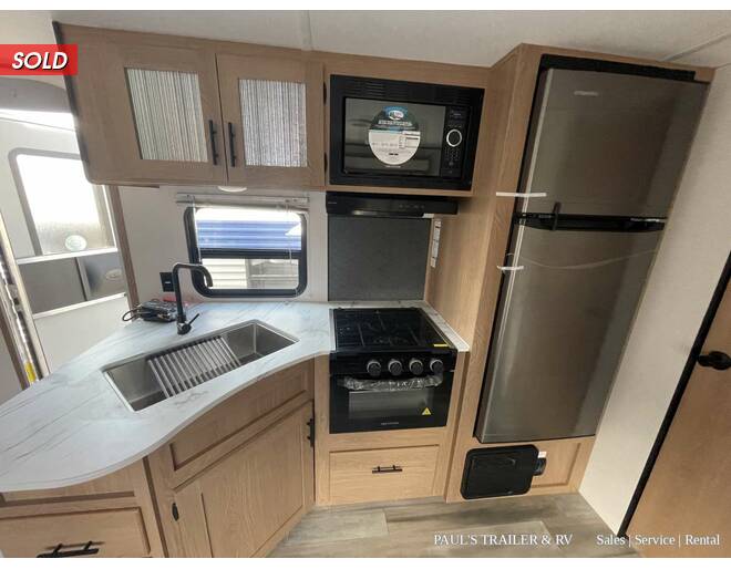 2022 Prime Time Avenger 21RBS Travel Trailer at Pauls Trailer and RV Center STOCK# 22A3647 Photo 13