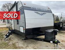 2022 Prime Time Avenger 27DBS Travel Trailer at Pauls Trailer and RV Center STOCK# 22A4494