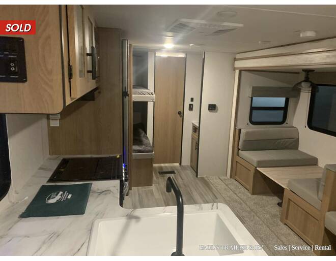 2022 Prime Time Avenger LE 26DBSLE Travel Trailer at Pauls Trailer and RV Center STOCK# 22A4578 Photo 7