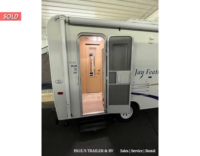 2004 Jayco Jay Feather EXP 18F Travel Trailer at Pauls Trailer and RV Center STOCK# U04J0077-2 Photo 6