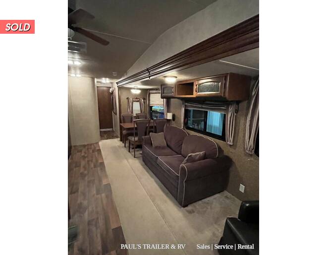 2014 Wildwood Lodge DLX 39FDEN Travel Trailer at Pauls Trailer and RV Center STOCK# u14w4096 Photo 5