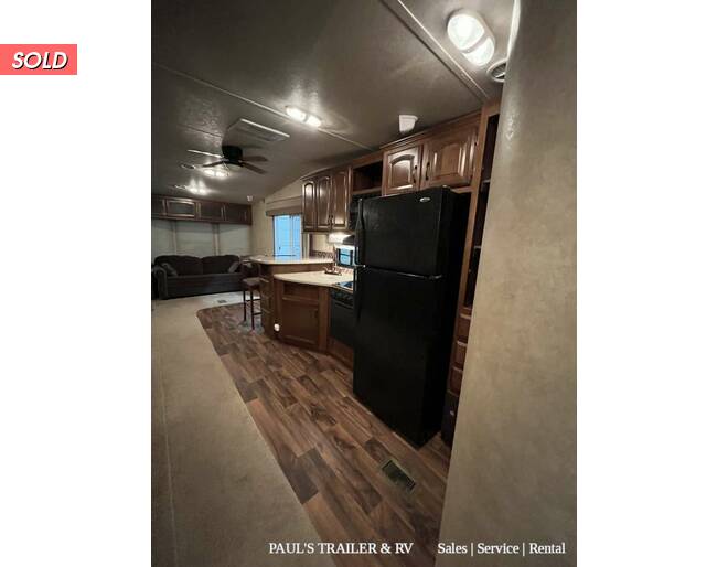 2014 Wildwood Lodge DLX 39FDEN Travel Trailer at Pauls Trailer and RV Center STOCK# u14w4096 Photo 26