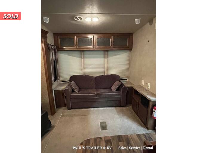 2014 Wildwood Lodge DLX 39FDEN Travel Trailer at Pauls Trailer and RV Center STOCK# u14w4096 Photo 31