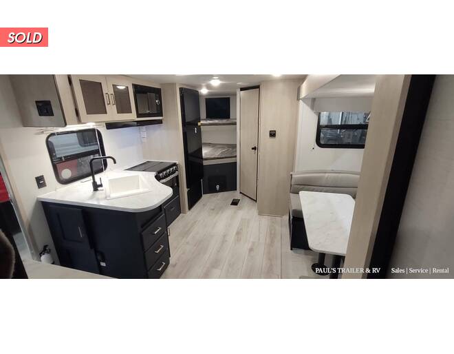 2024 Prime Time Avenger LE 24BHSLE Travel Trailer at Pauls Trailer and RV Center STOCK# 24A7301 Photo 14