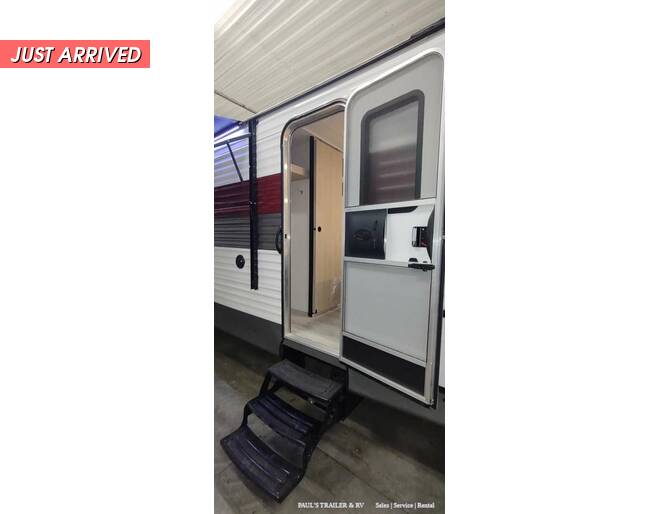 2024 Prime Time Avenger 28BHS Travel Trailer at Pauls Trailer and RV Center STOCK# 24A7016 Photo 16