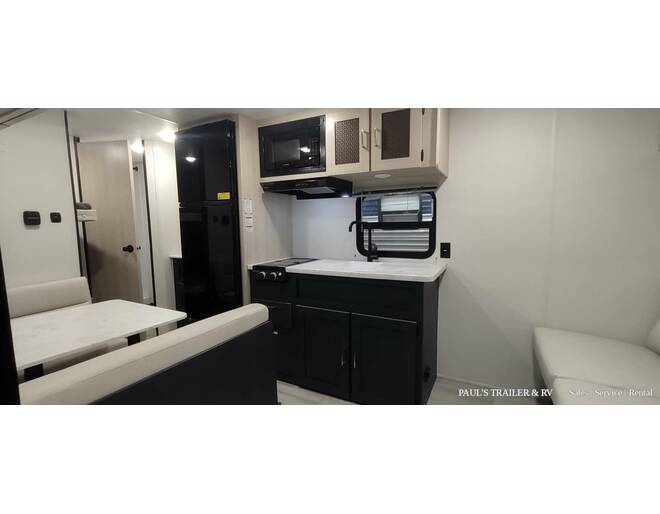 2024 Prime Time Avenger LT 25BH Travel Trailer at Pauls Trailer and RV Center STOCK# 24A4946 Photo 12