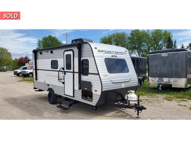2024 KZ Sportsmen Classic 181BH Travel Trailer at Pauls Trailer and RV Center STOCK# 24S1256 Exterior Photo